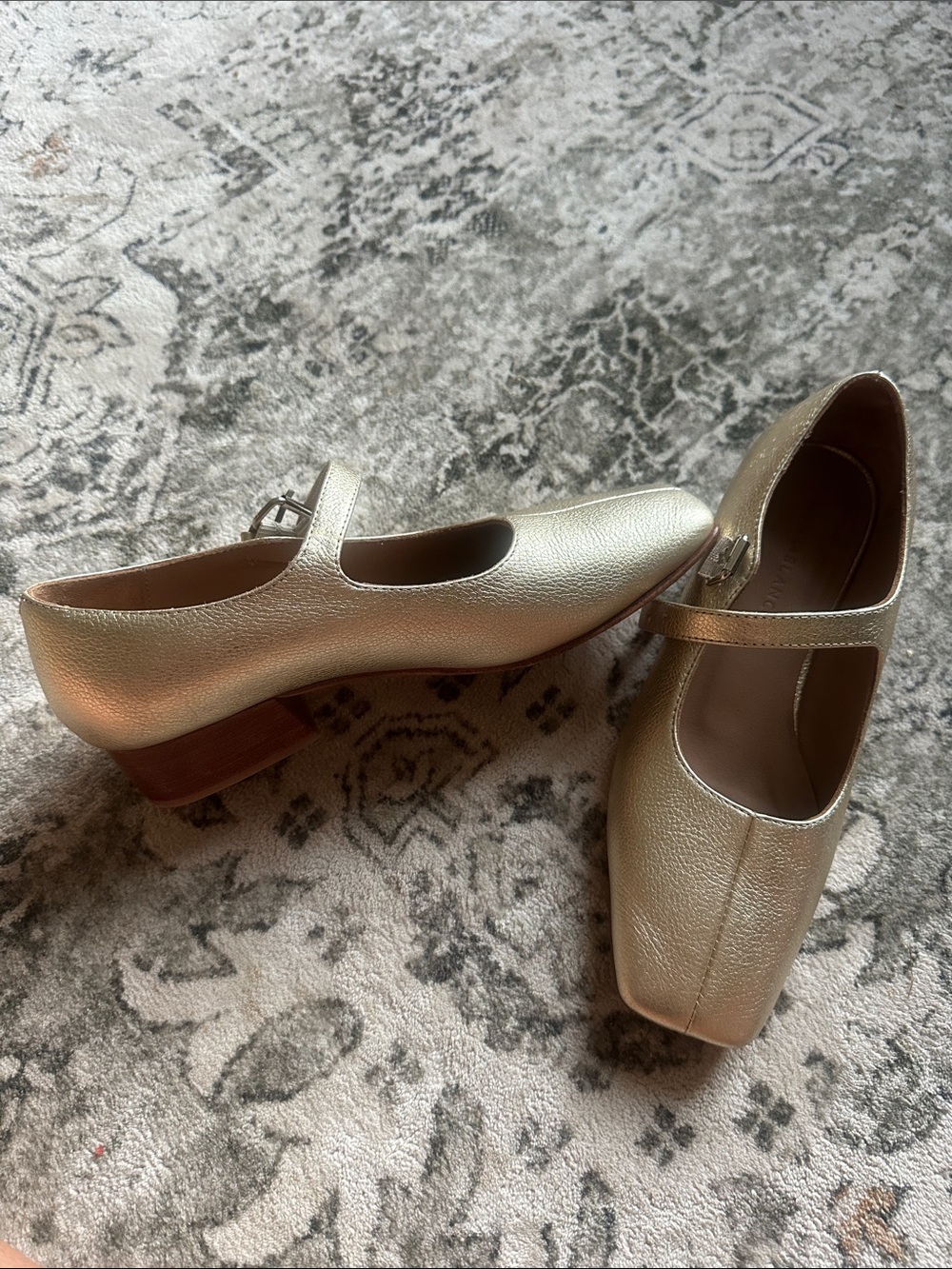 Huma Blanco Stella Gold Mary-Jane Low Heel Pumps